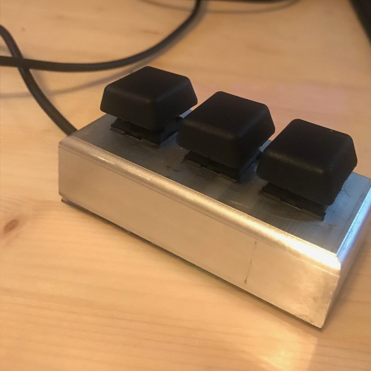 Custom 3 Button CircuitPython Keyboard