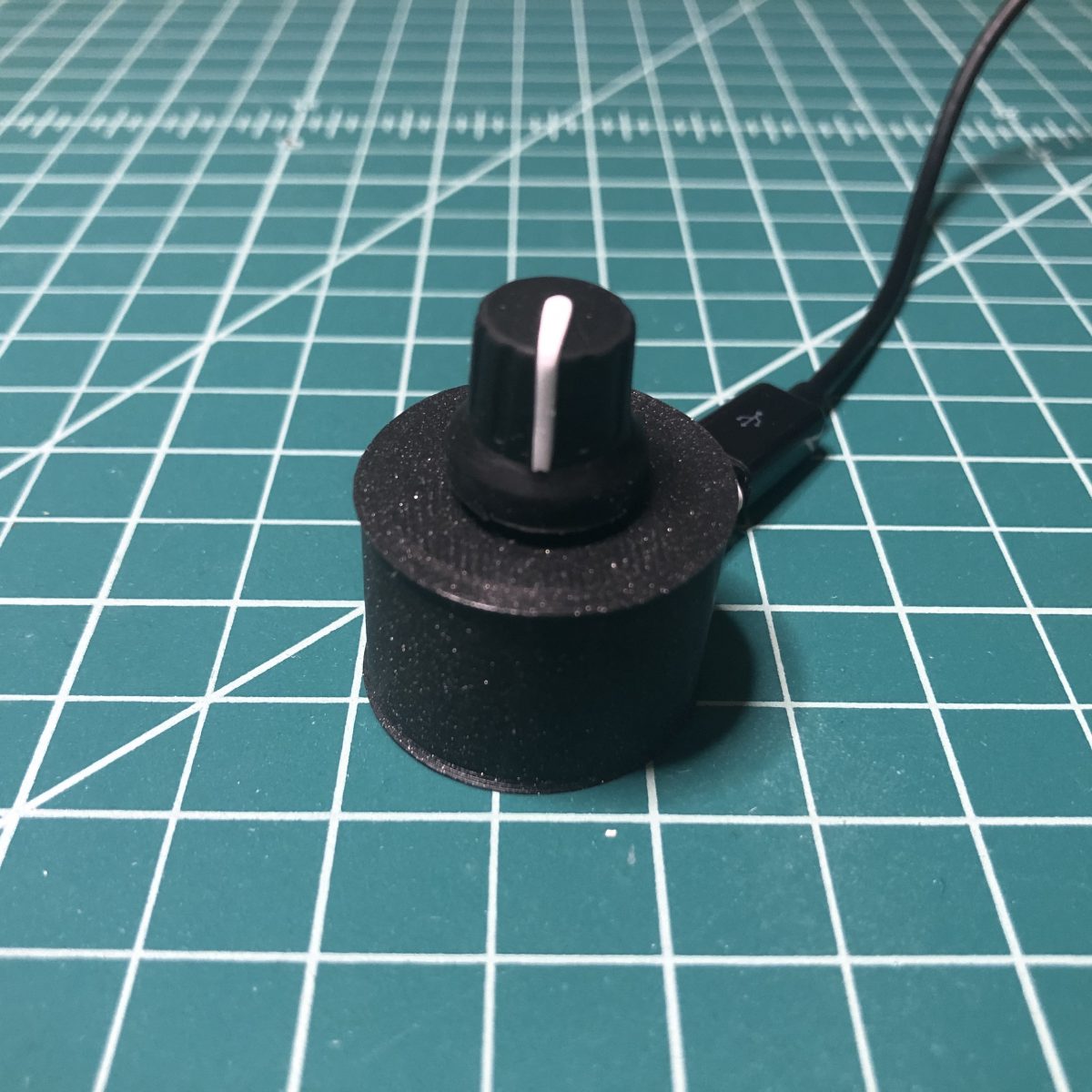 Simple USB Audio Controller in CircuitPython